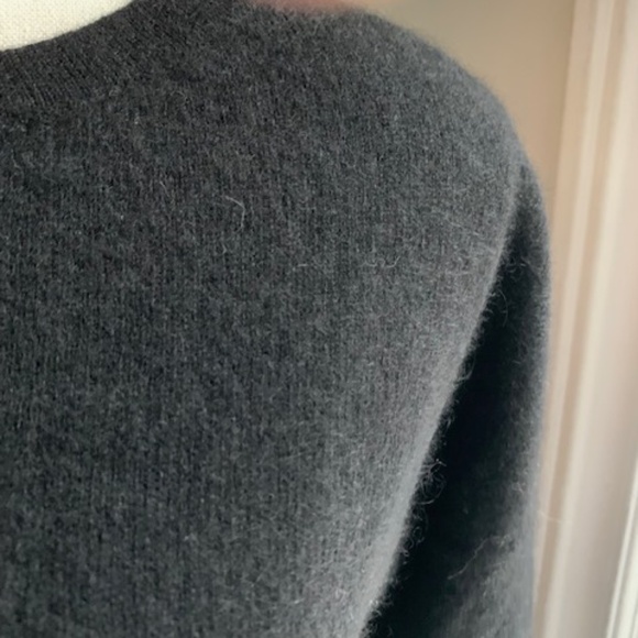 Lord & Taylor cashmere back sweater tunic size medium - Picture 5 of 6